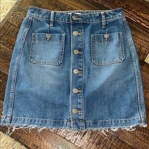 Ann Taylor Loft Denim Button-Front Skirt 100% cotton natural fibers